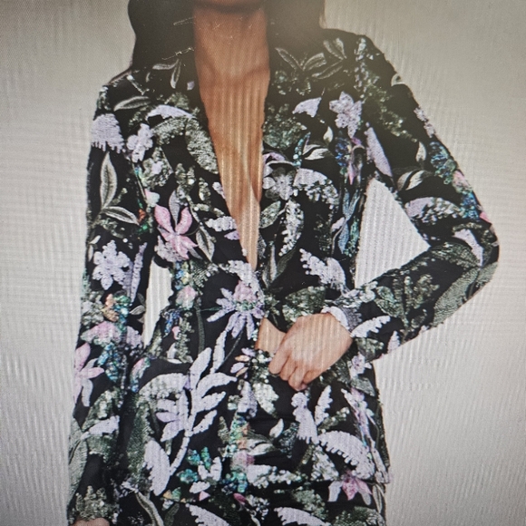Jackets & Blazers - Brand New Sequins Floral Patterned Blazer